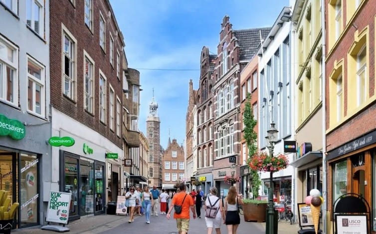 View photo 2 of Vleesstraat 14