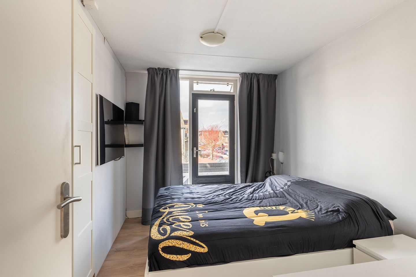 Foto 19 van Basilicumveld 18