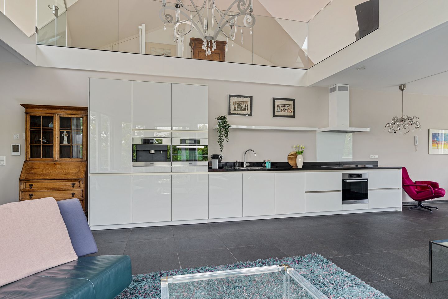 Luxurious maisonette in Bergen center with vide, balcony and 2 parking spaces — 20