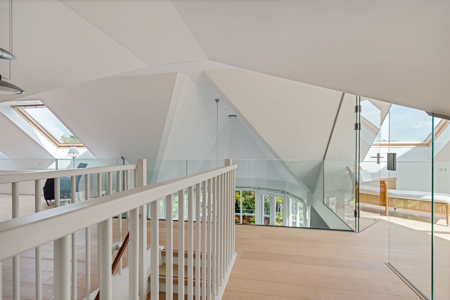 Luxurious maisonette in Bergen center with vide, balcony and 2 parking spaces — 37