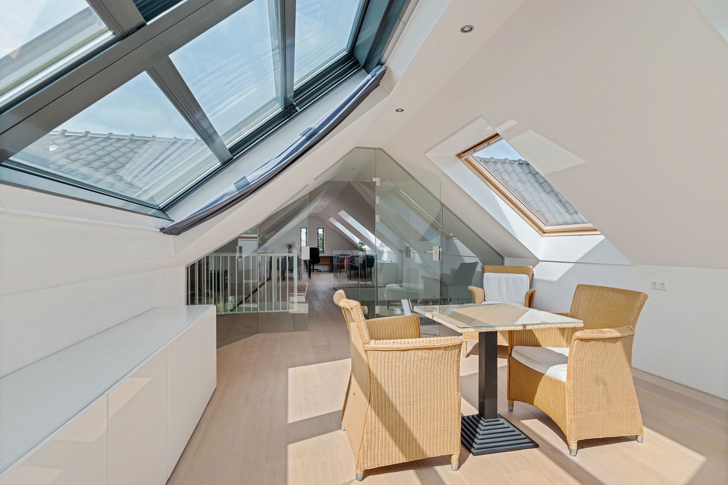 Luxurious maisonette in Bergen center with vide, balcony and 2 parking spaces — 41