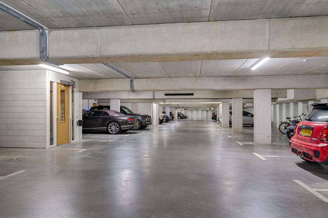 Luxurious maisonette in Bergen center with vide, balcony and 2 parking spaces — 49