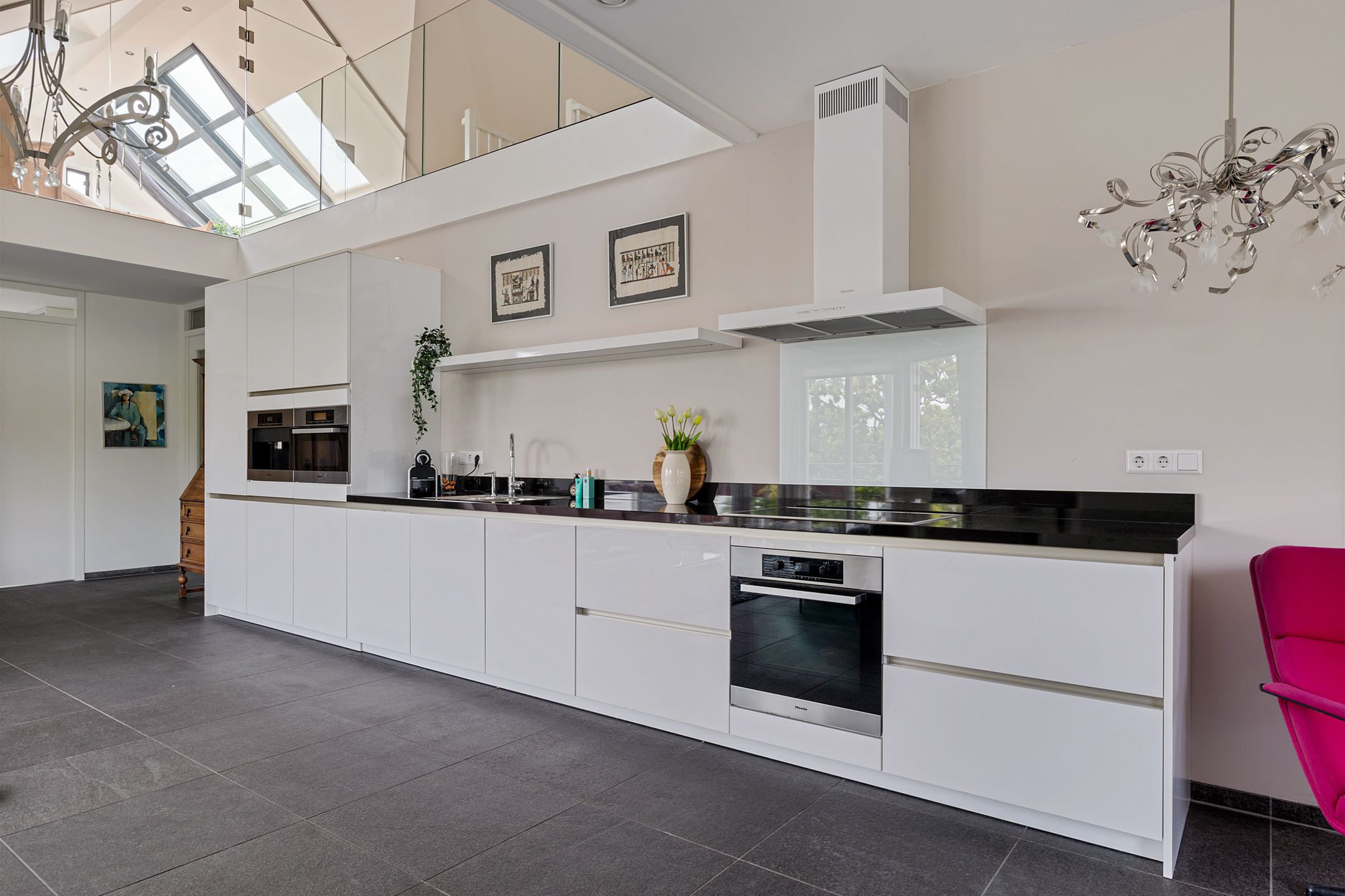 Luxurious maisonette in Bergen center with vide, balcony and 2 parking spaces — 21