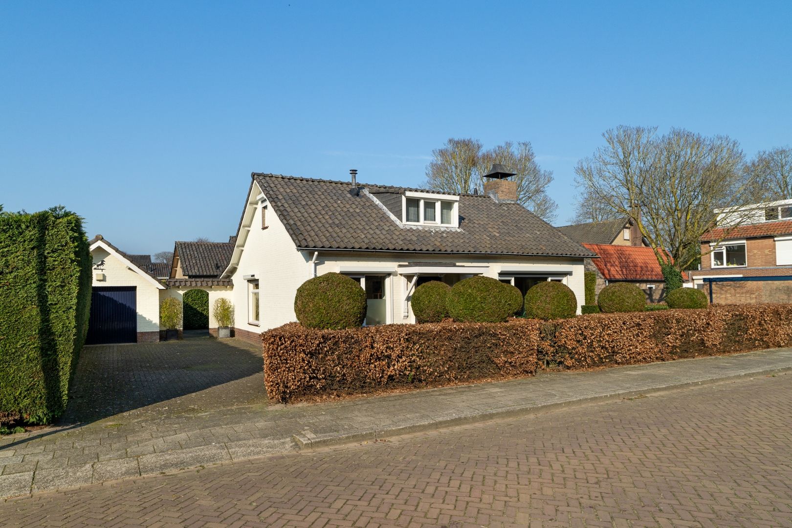 Buying a house in The Netherlands., Olmenpad 1