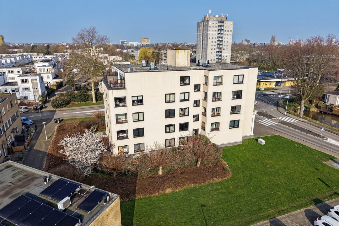 Foto 8 van Groen-blauwlaan 164