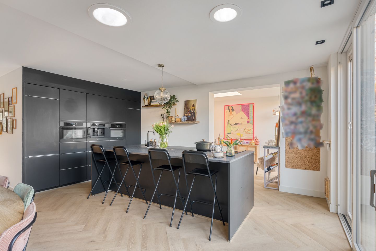 Luxury Renovated Family Home in Almere-Haven — 19