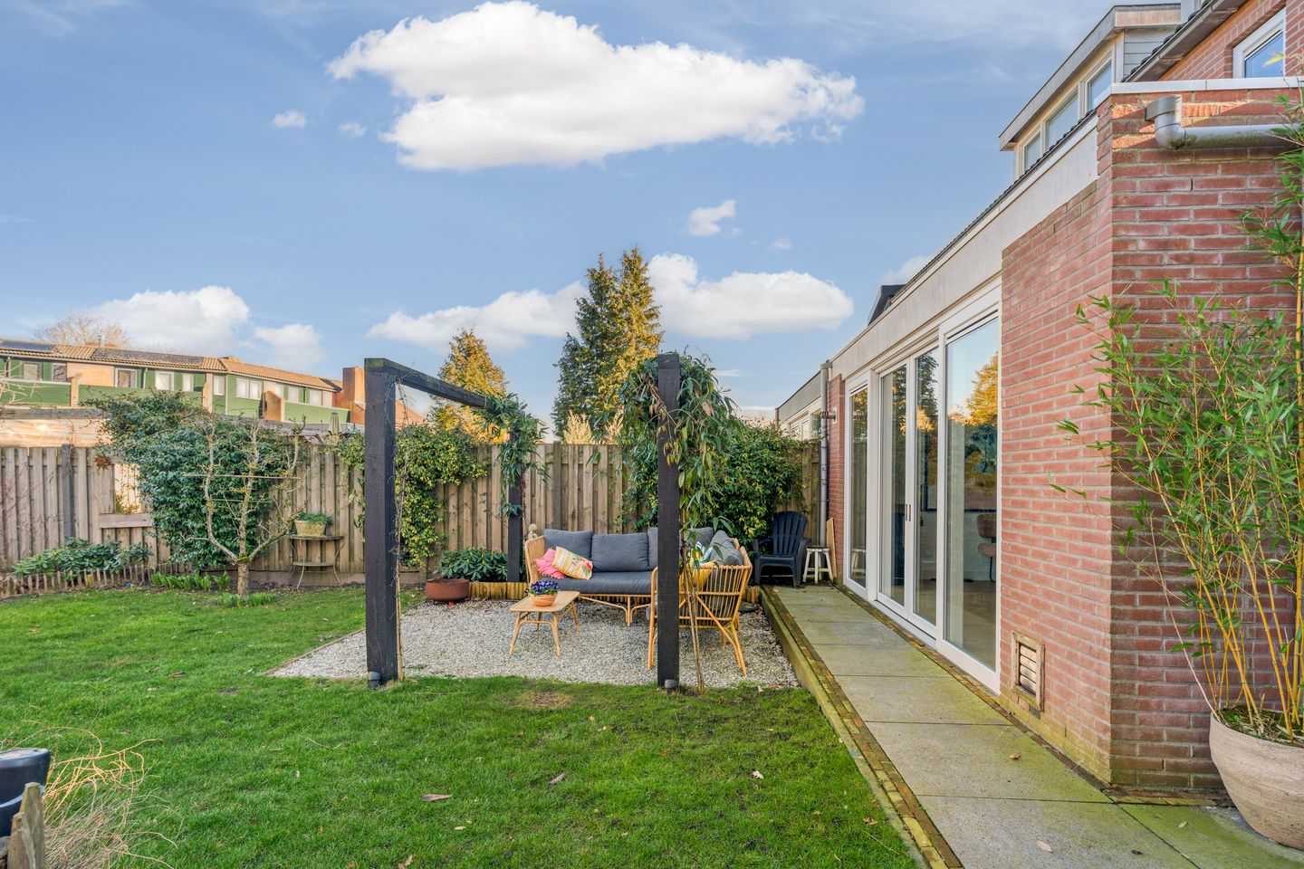 Luxury Renovated Family Home in Almere-Haven — 49