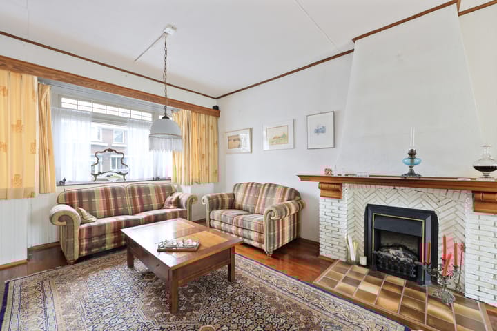 Photo 3 of Riouwstraat 74