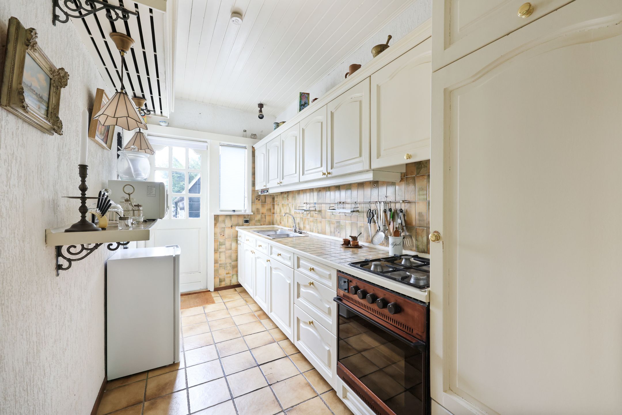 Foto 6 van Riouwstraat 74