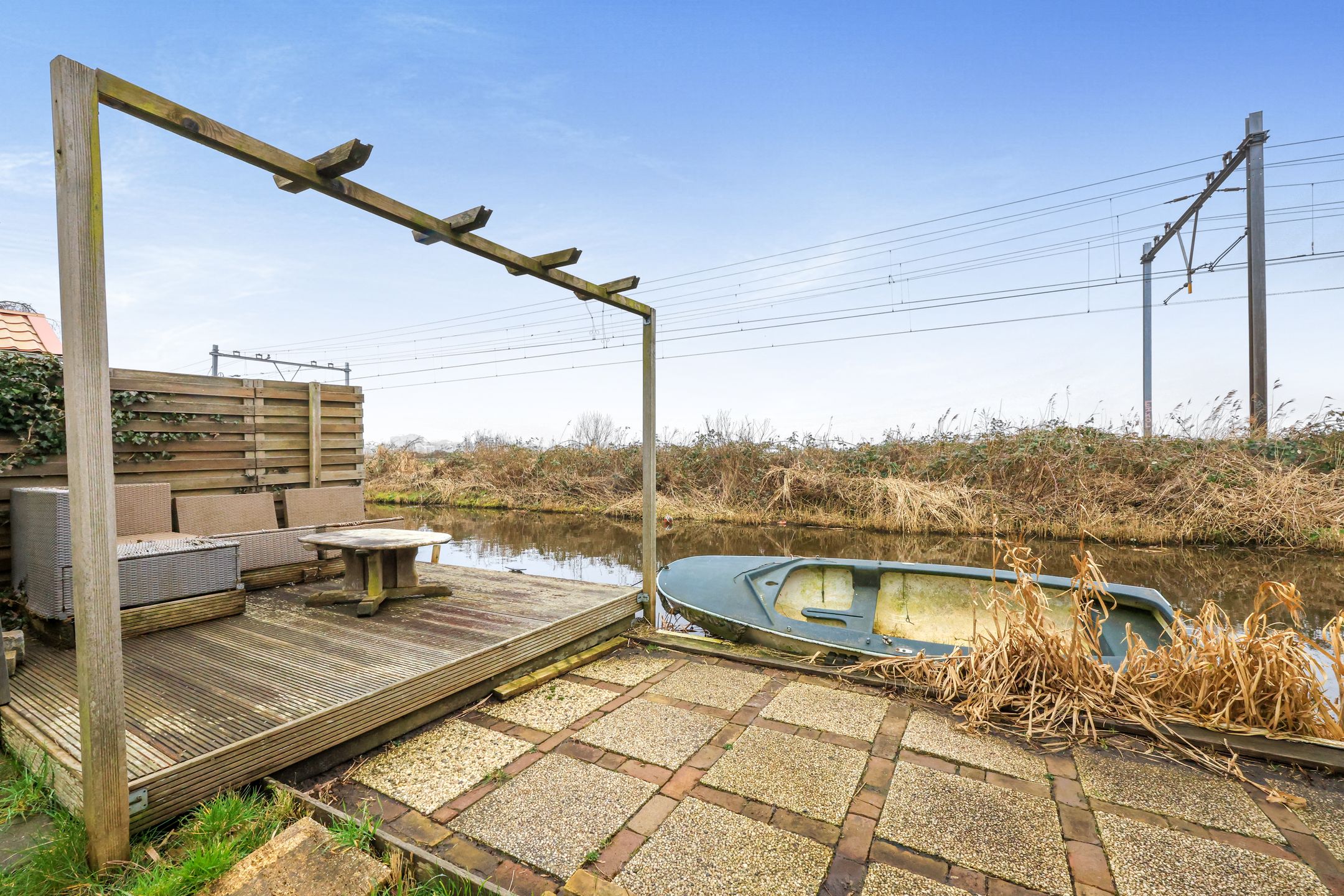 Foto 12 van Riouwstraat 74