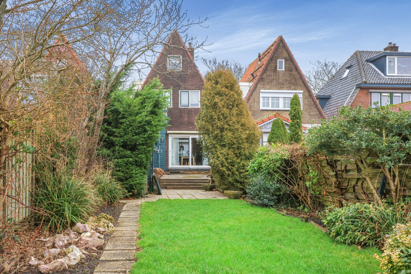 Foto 14 van Riouwstraat 74