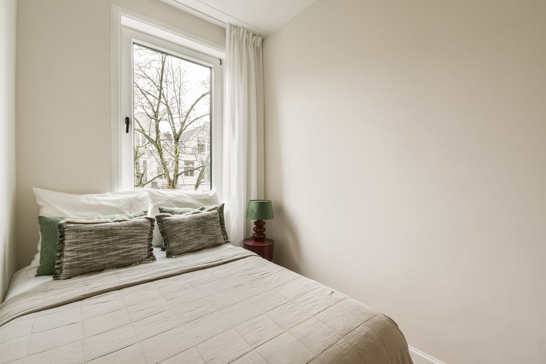 Premium Renovated Apartment Near Sarphatipark in De Pijp — 25
