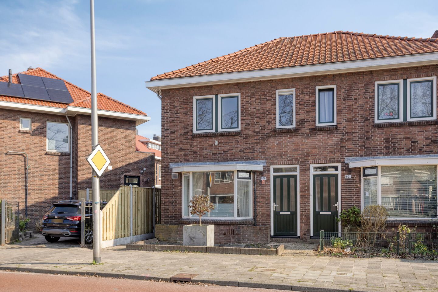 Burgemeester Van Veenlaan 629