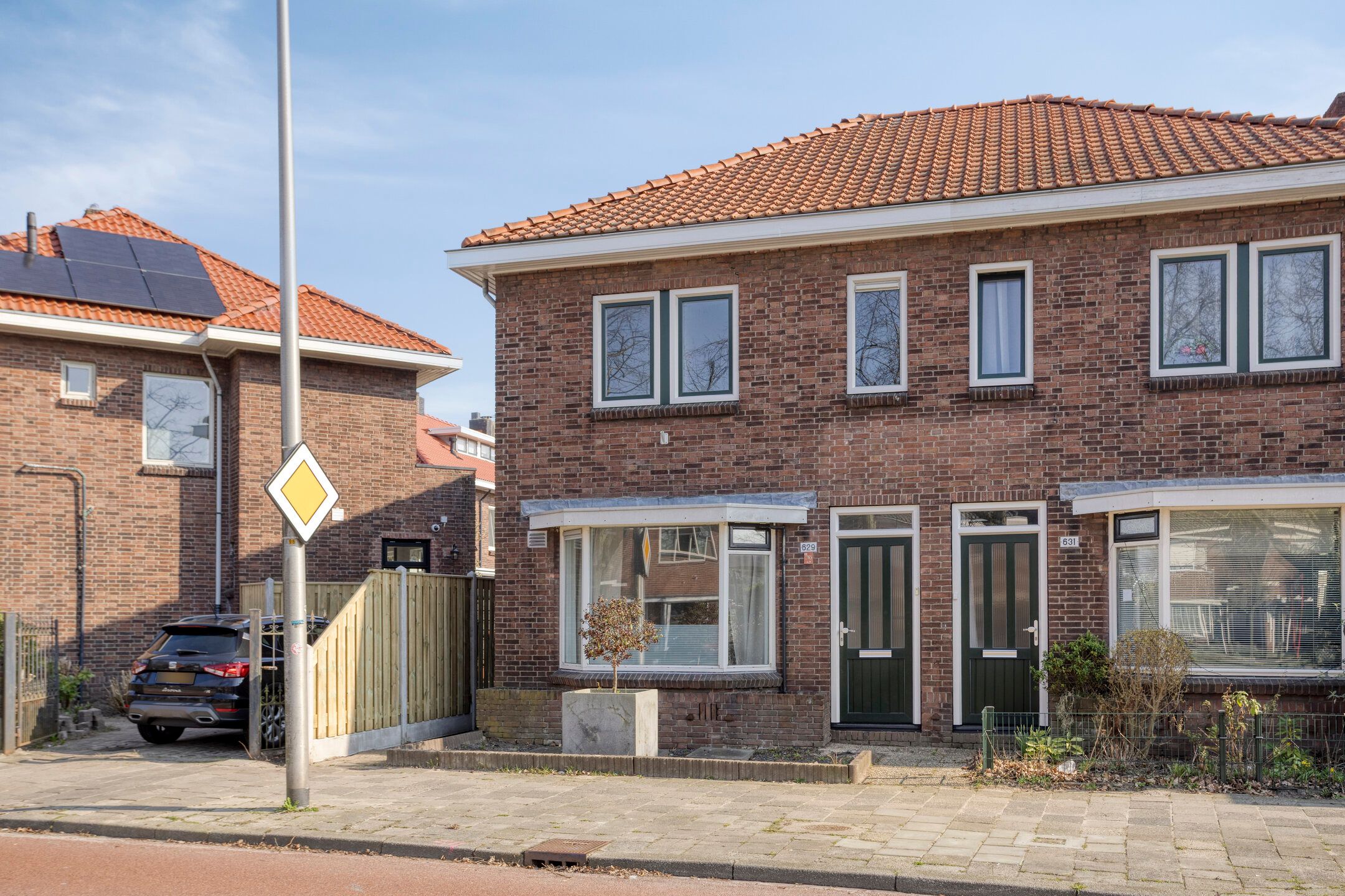 Burgemeester Van Veenlaan 629 