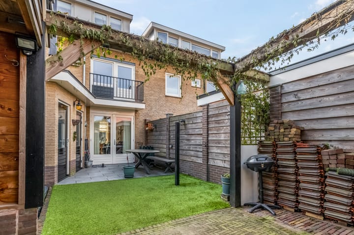 Foto 2 van Amalia van Solmslaan 3