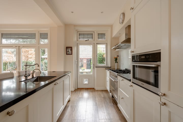 Hoekwoning te koop: Herman Gorterstraat 1, Amsterdam