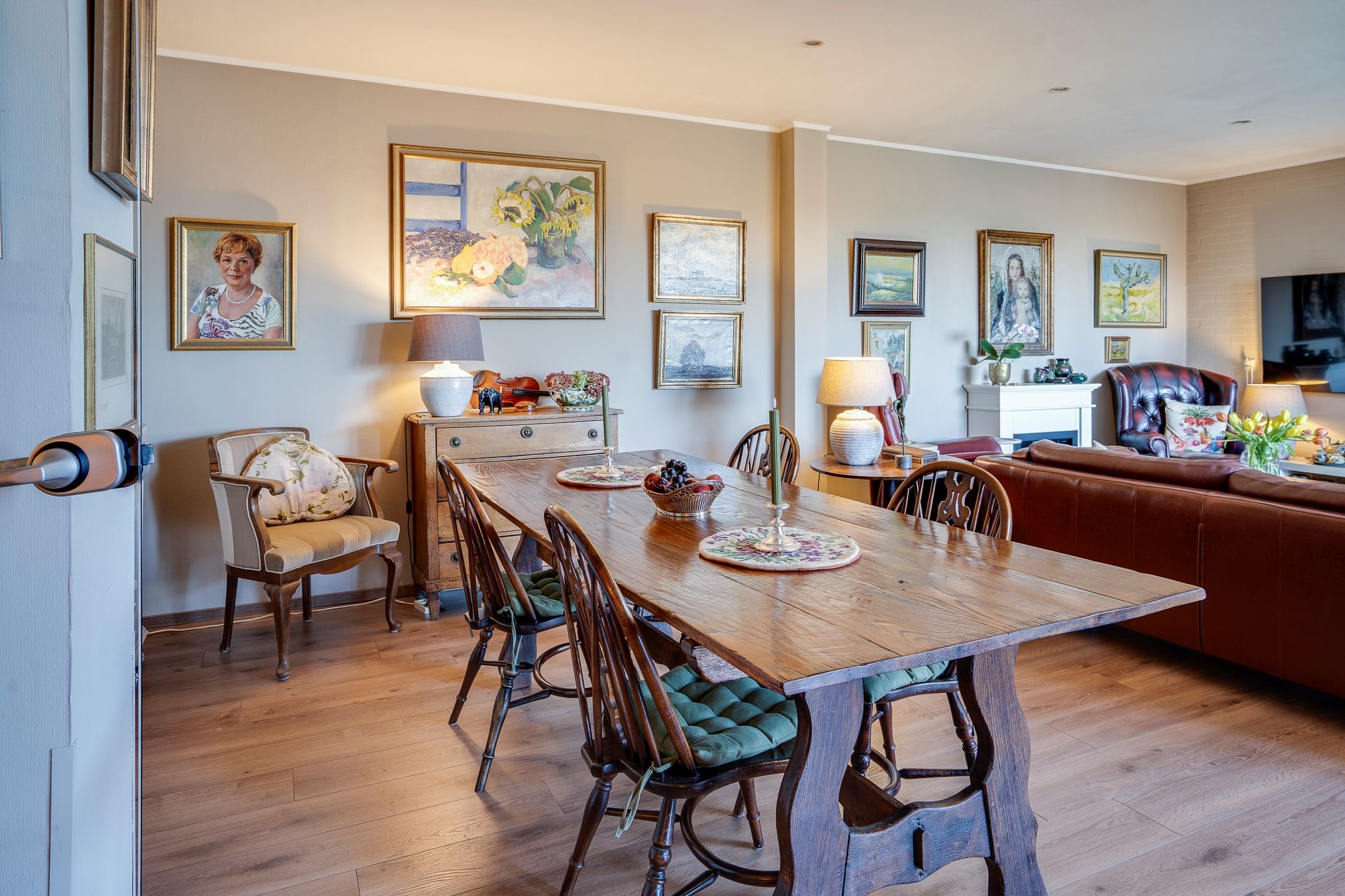 Photo 9 of Sauterneslaan 1-F