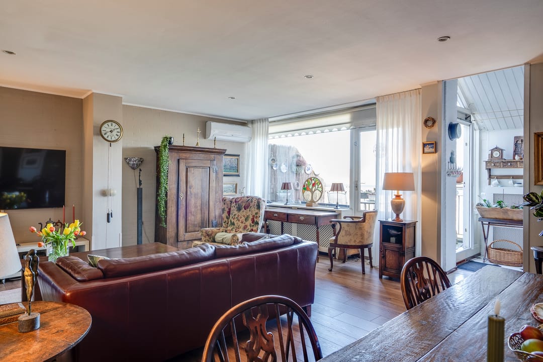 Photo 17 of Sauterneslaan 1-F