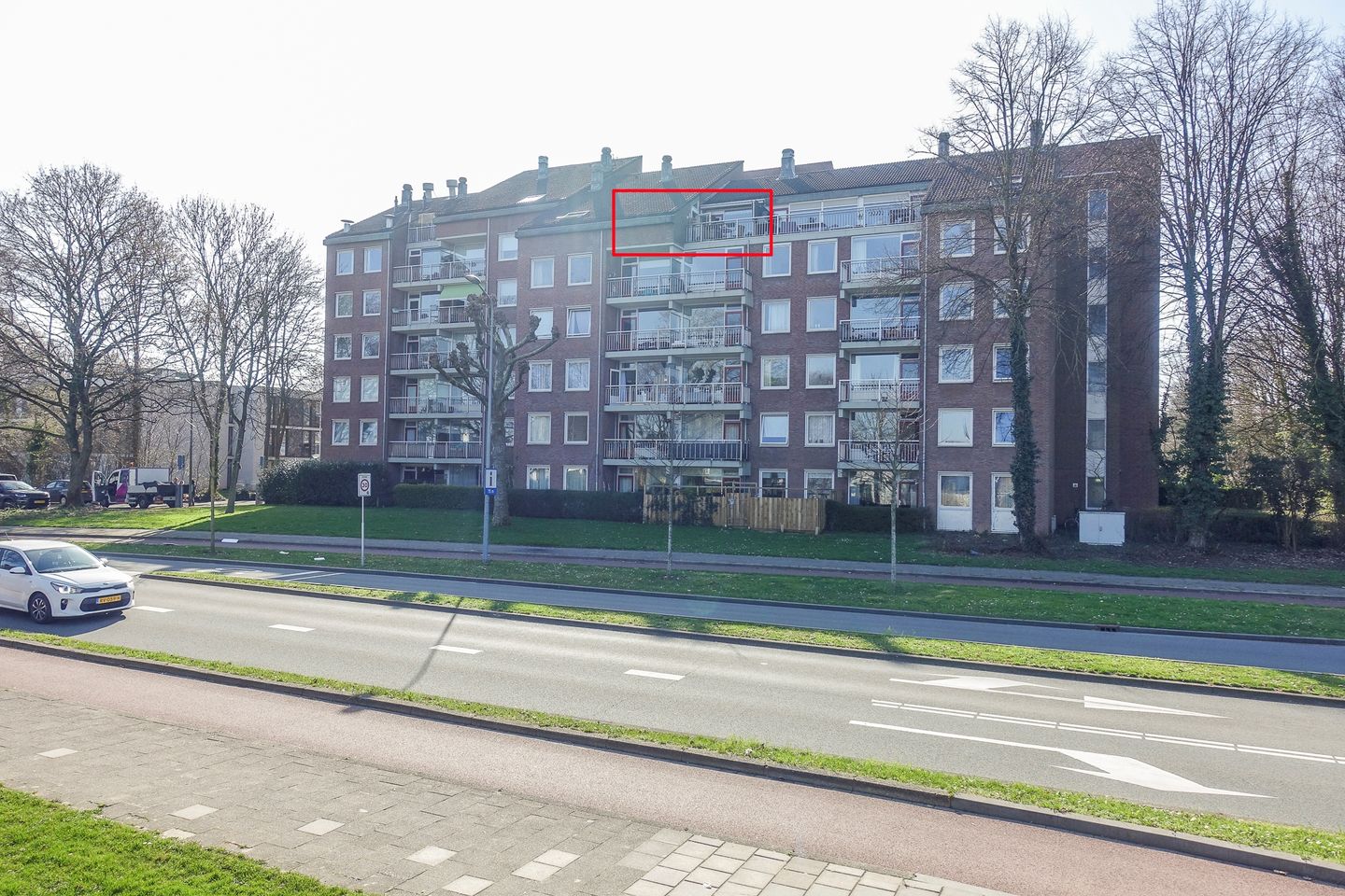 Photo 40 of Sauterneslaan 1-F