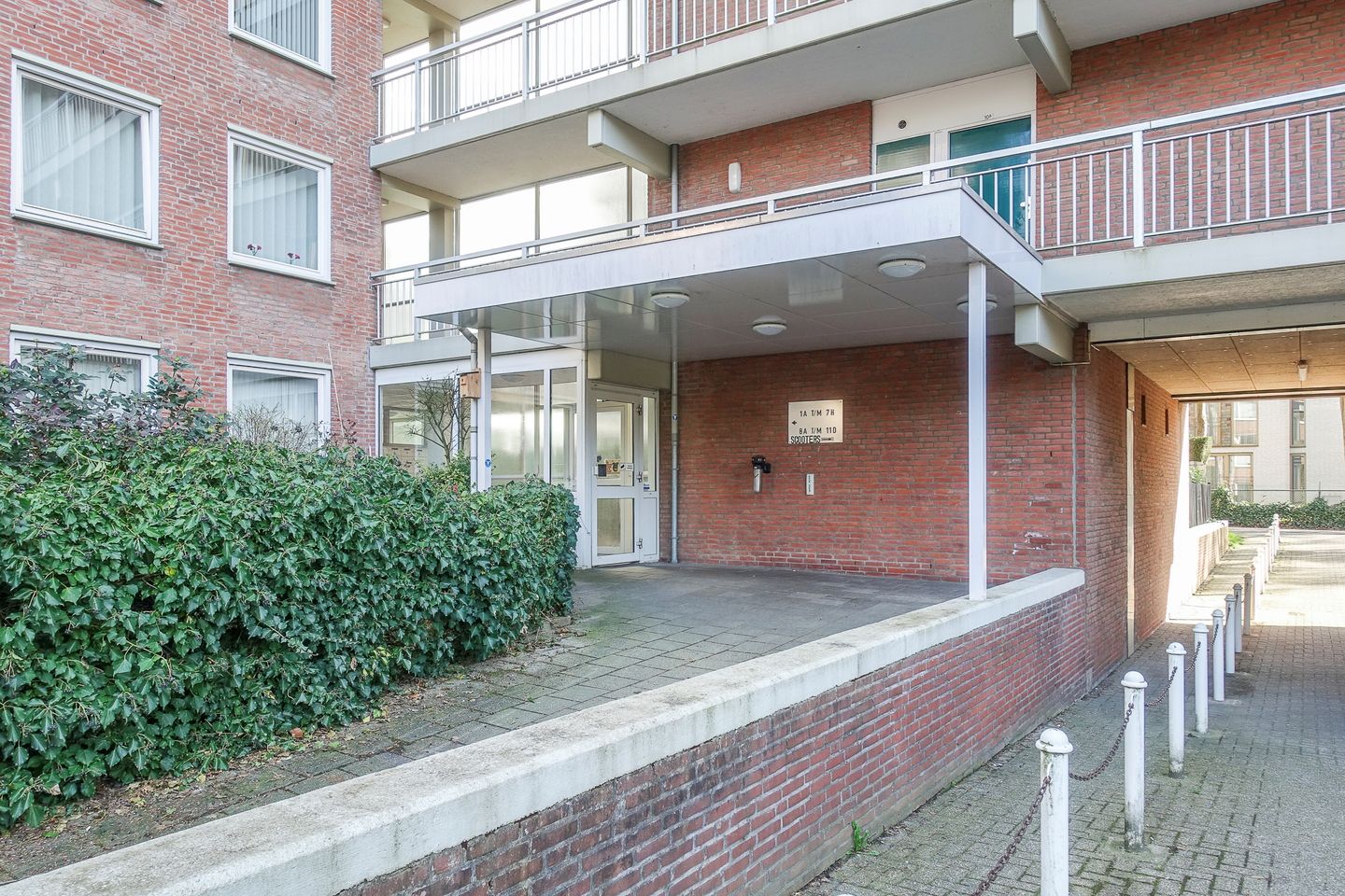 Photo 44 of Sauterneslaan 1-F