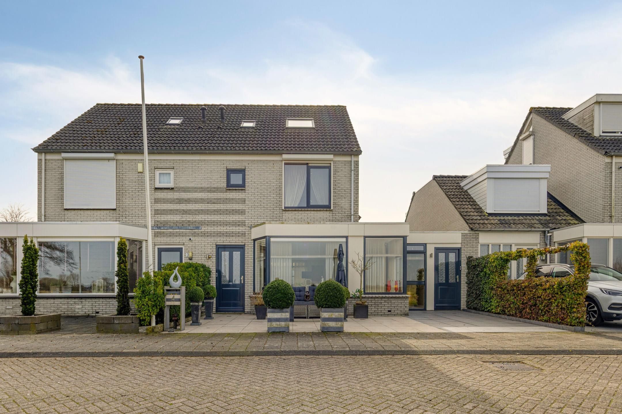 Buying a house in The Netherlands., Karveel 4