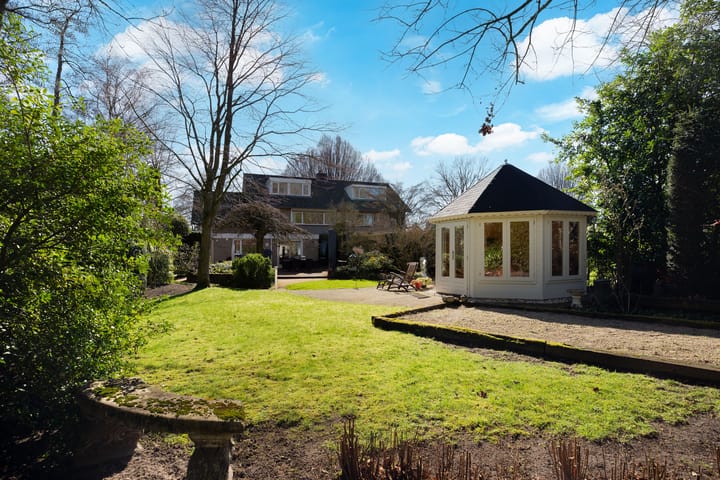 Foto 4 van Woeringenlaan 23