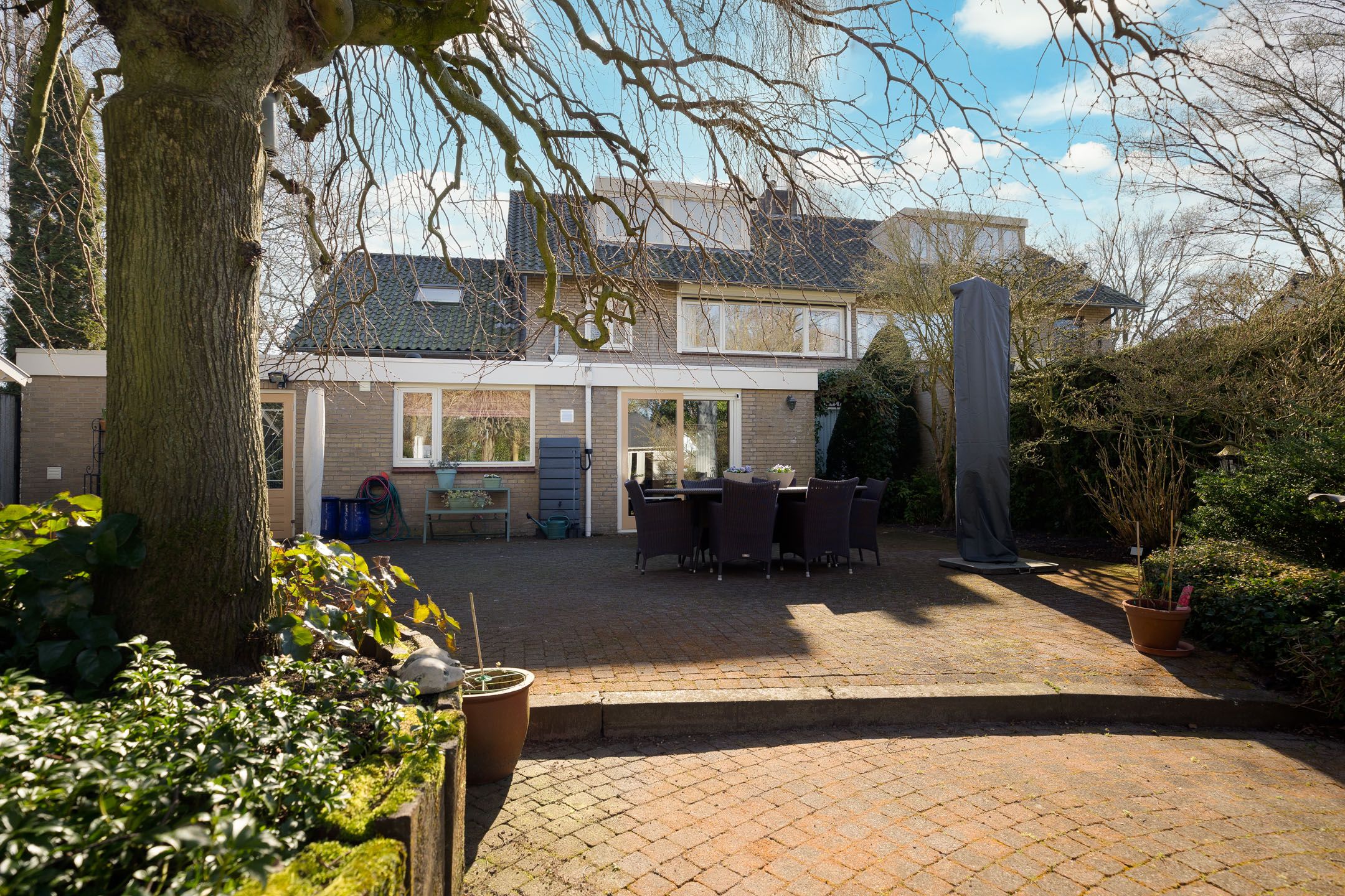 Spacious semi-detached residence with home office potential in Waalwijk Meerdijk — 28