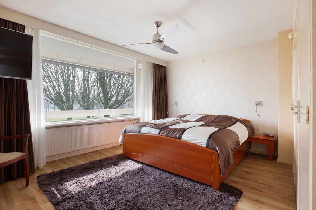 Spacious semi-detached residence with home office potential in Waalwijk Meerdijk — 33