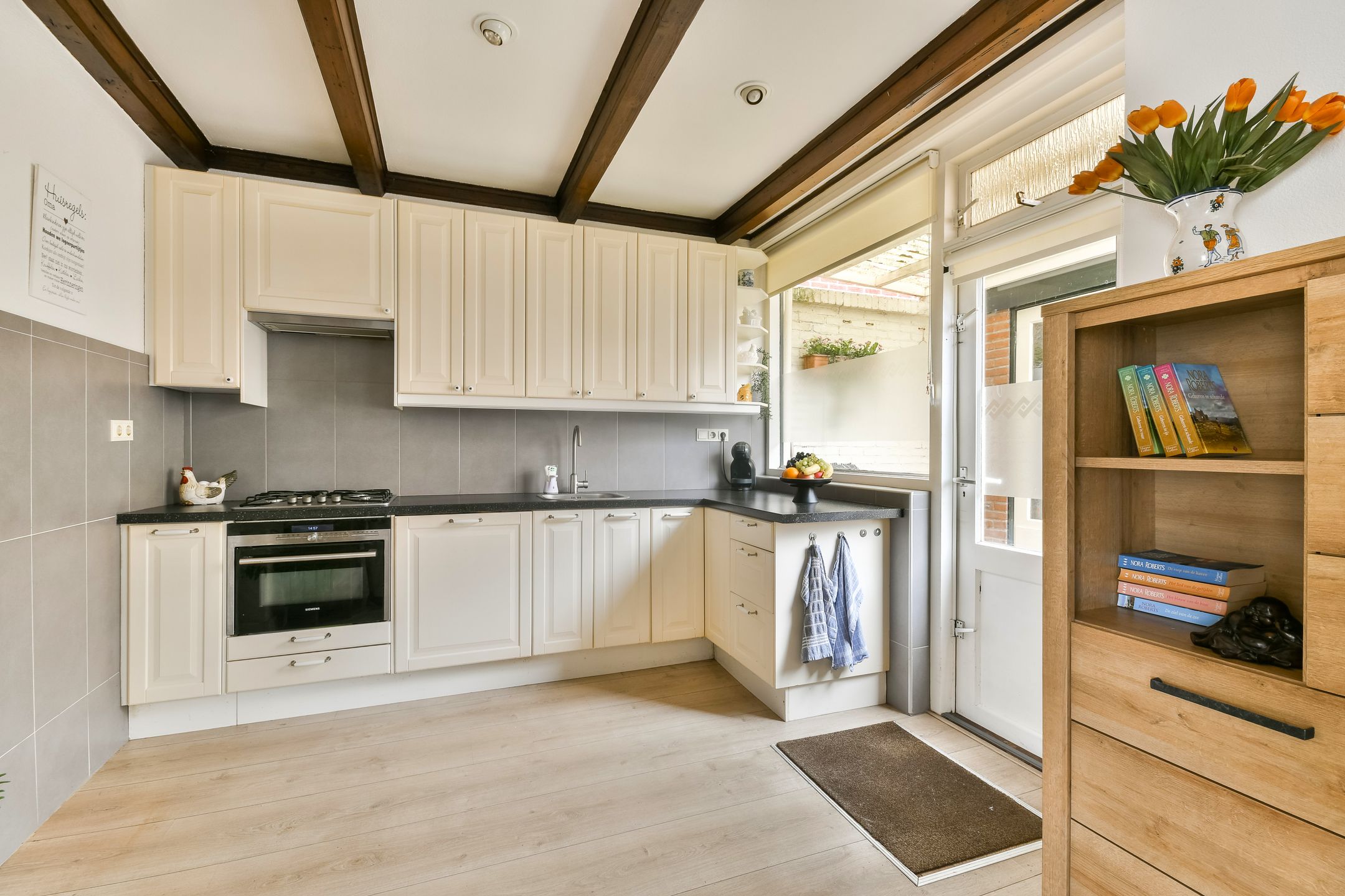 Photo 9 of Koningstraat 41