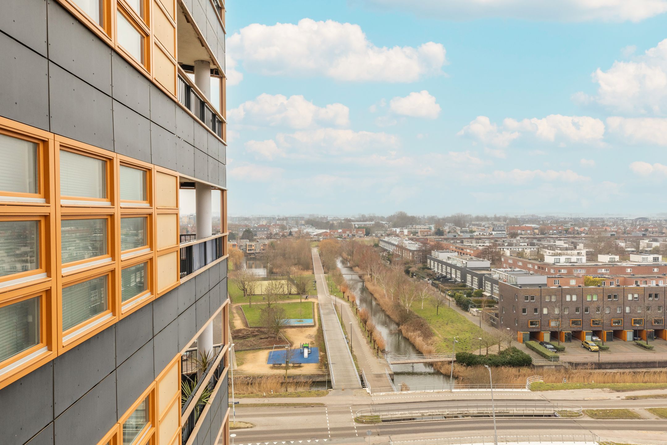 Foto 9 van Ecuplein 39