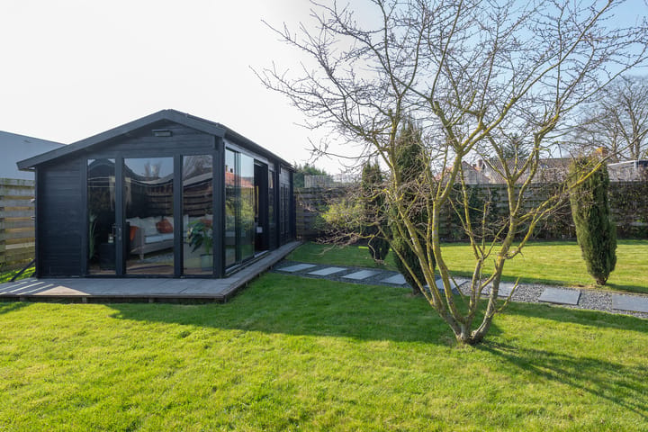 Vrijstaande woning te koop: Aalsmeerderweg 134, Aalsmeer