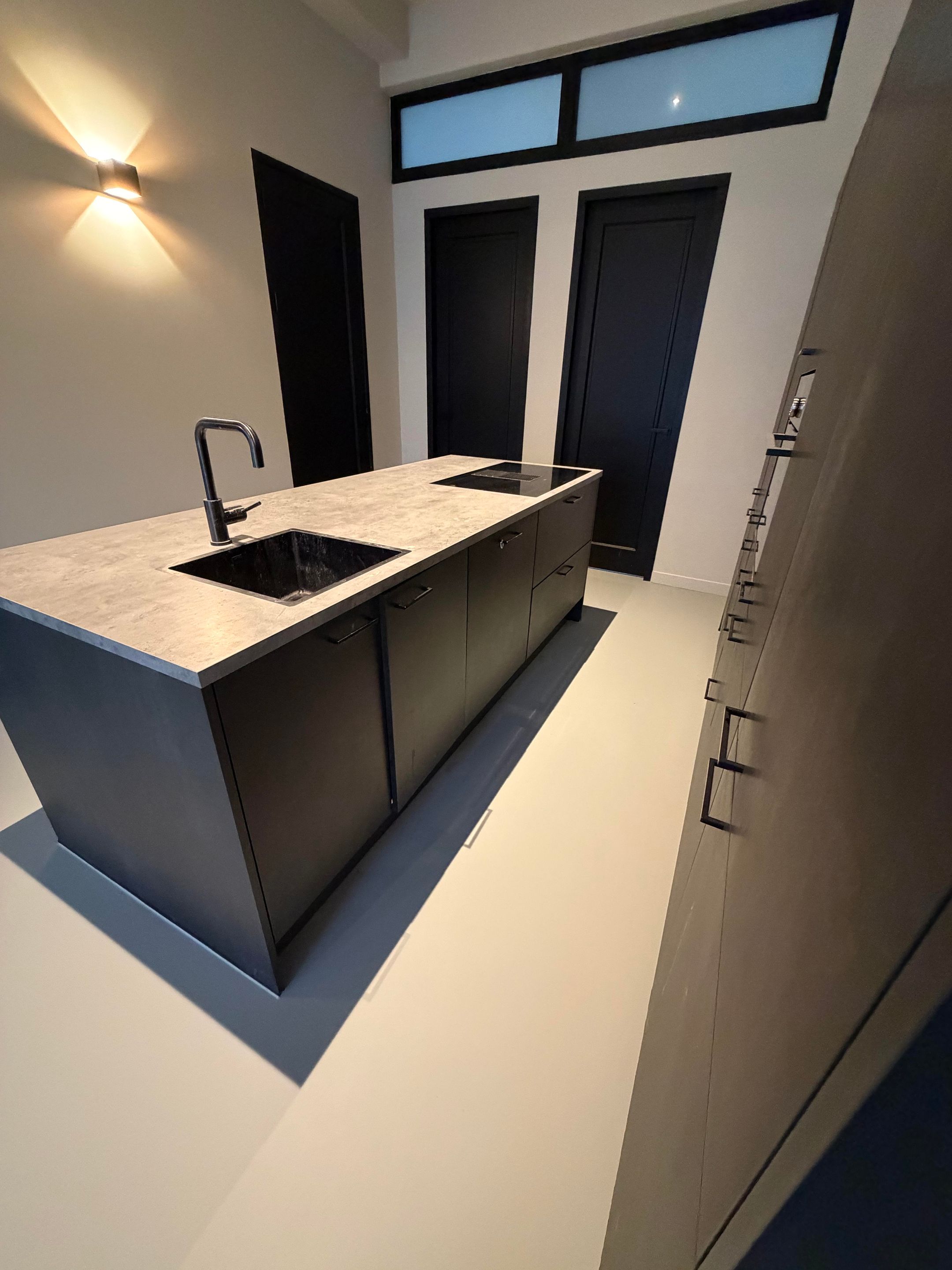 Move-in Ready 3-Room Apartment with 2 Bedrooms in Rotterdam Tussendijken — 15