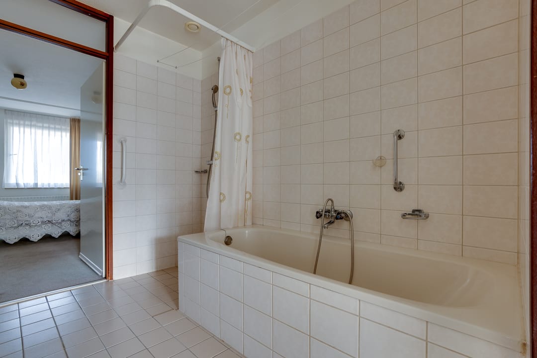 Foto 16 van Prins Bernhardstraat 5-E