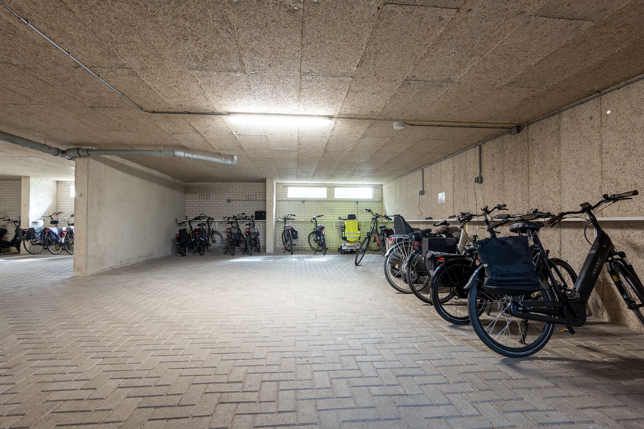 Foto 24 van Prins Bernhardstraat 5-E