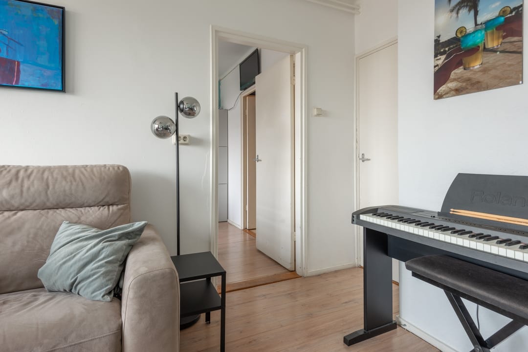 Light 3-room apartment with two balconies near the Bussumerheide — 12