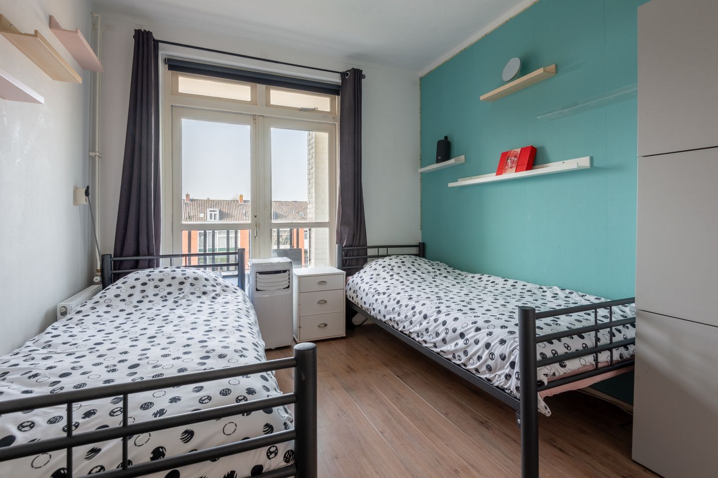 Light 3-room apartment with two balconies near the Bussumerheide — 13