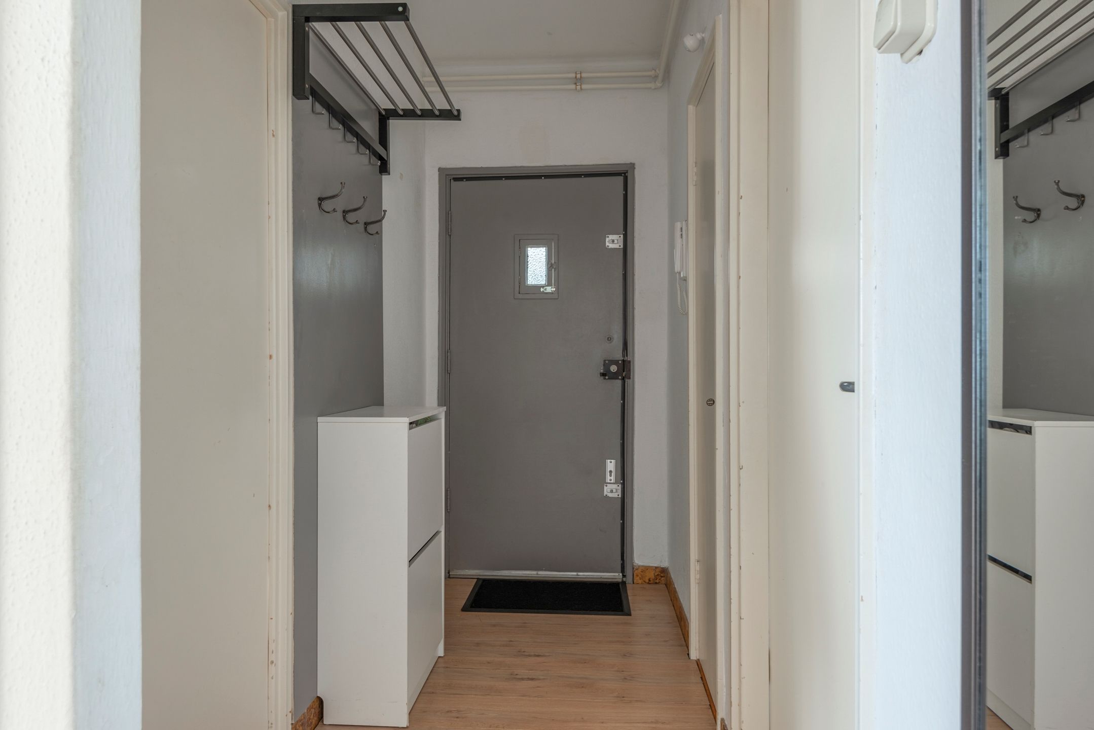 Light 3-room apartment with two balconies near the Bussumerheide — 23