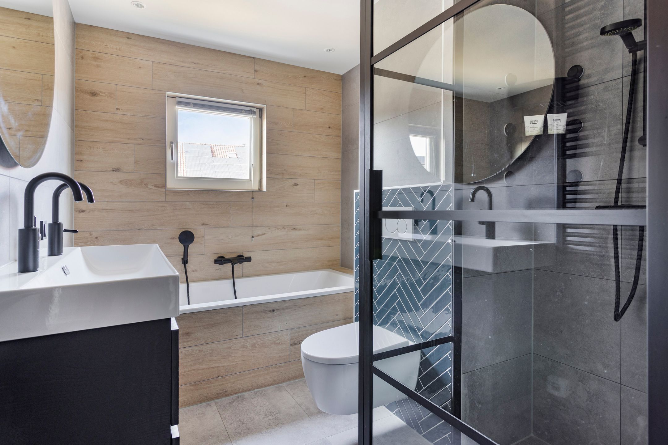 Foto 15 van Pronkmos 79