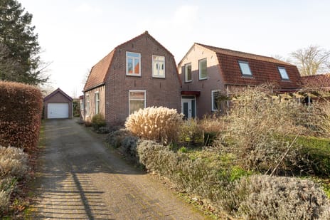 Nieuw-Loosdrechtsedijk 30 secondary image