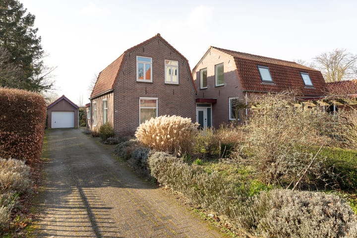 Foto 2 van Nieuw-Loosdrechtsedijk 30