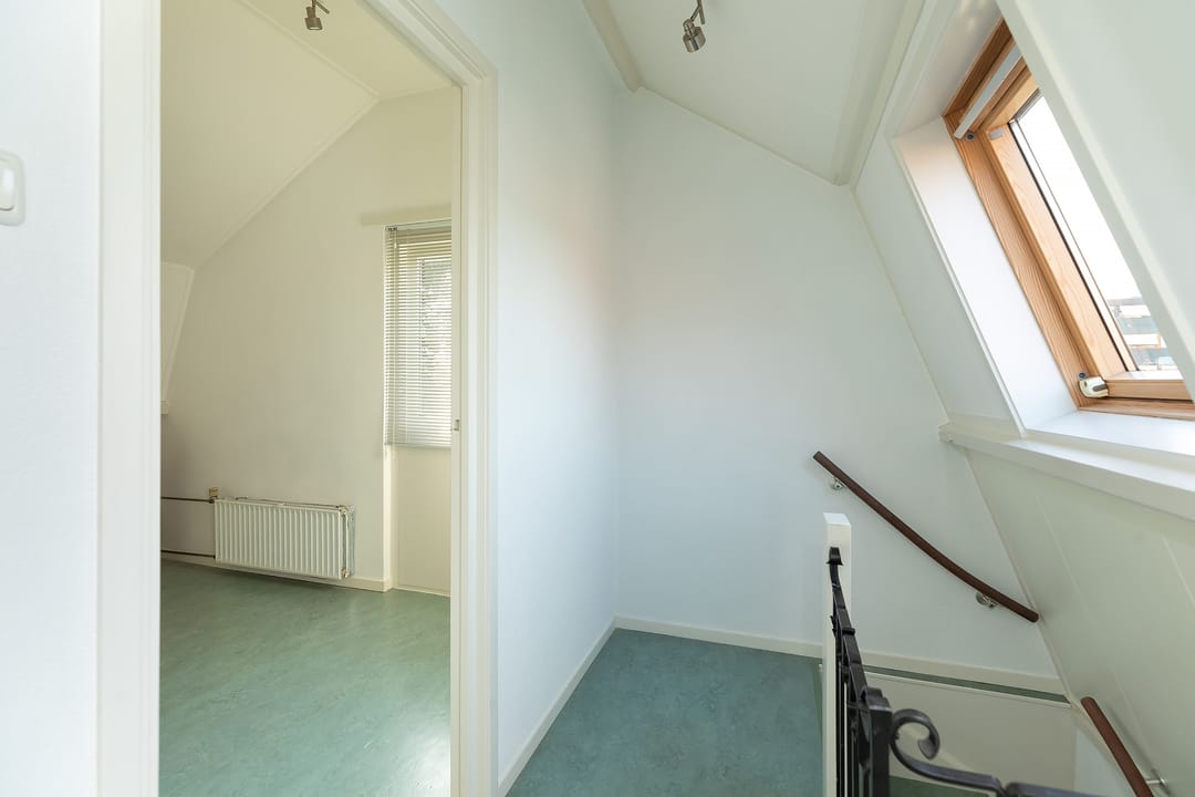 Foto 28 van Nieuw-Loosdrechtsedijk 30