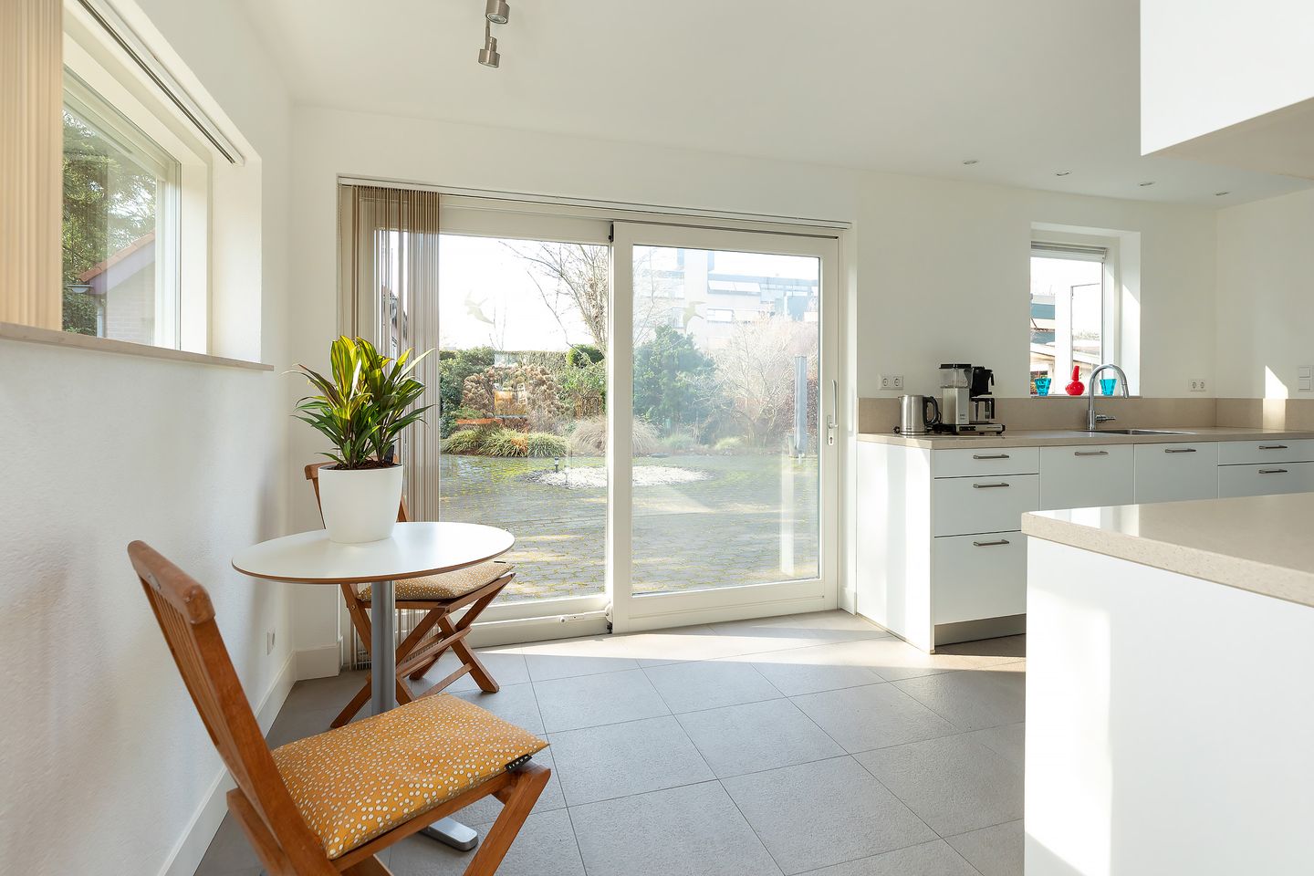 Foto 10 van Nieuw-Loosdrechtsedijk 30