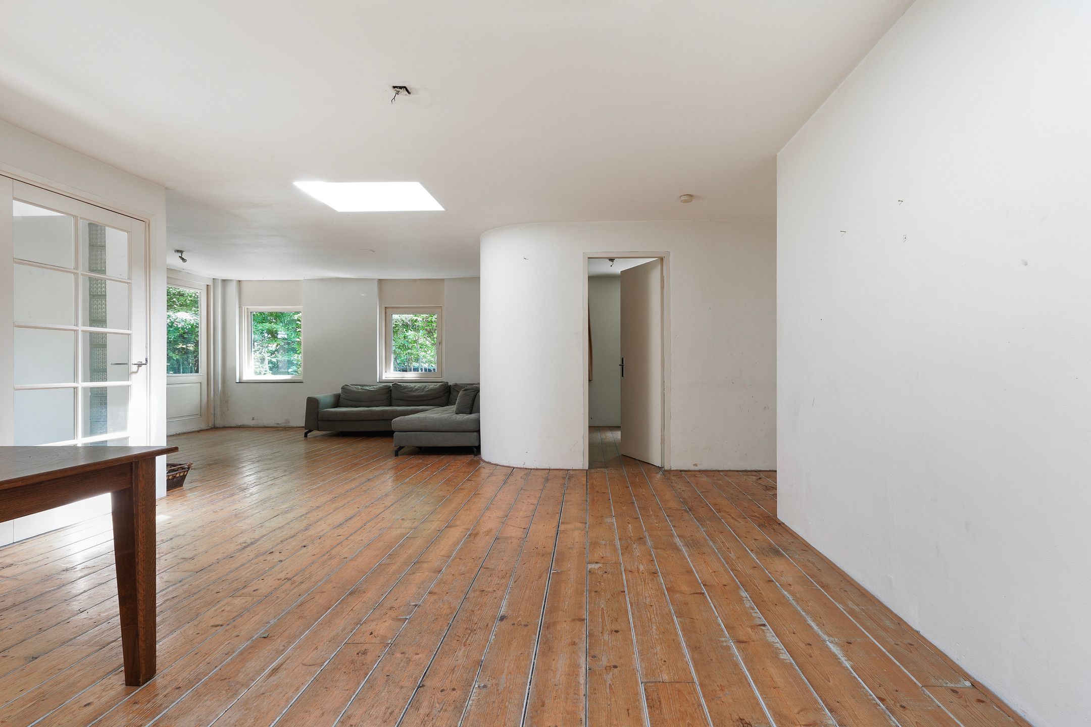 Unieke geschakelde bungalow met riant perceel aan het water in Tilburg — 33