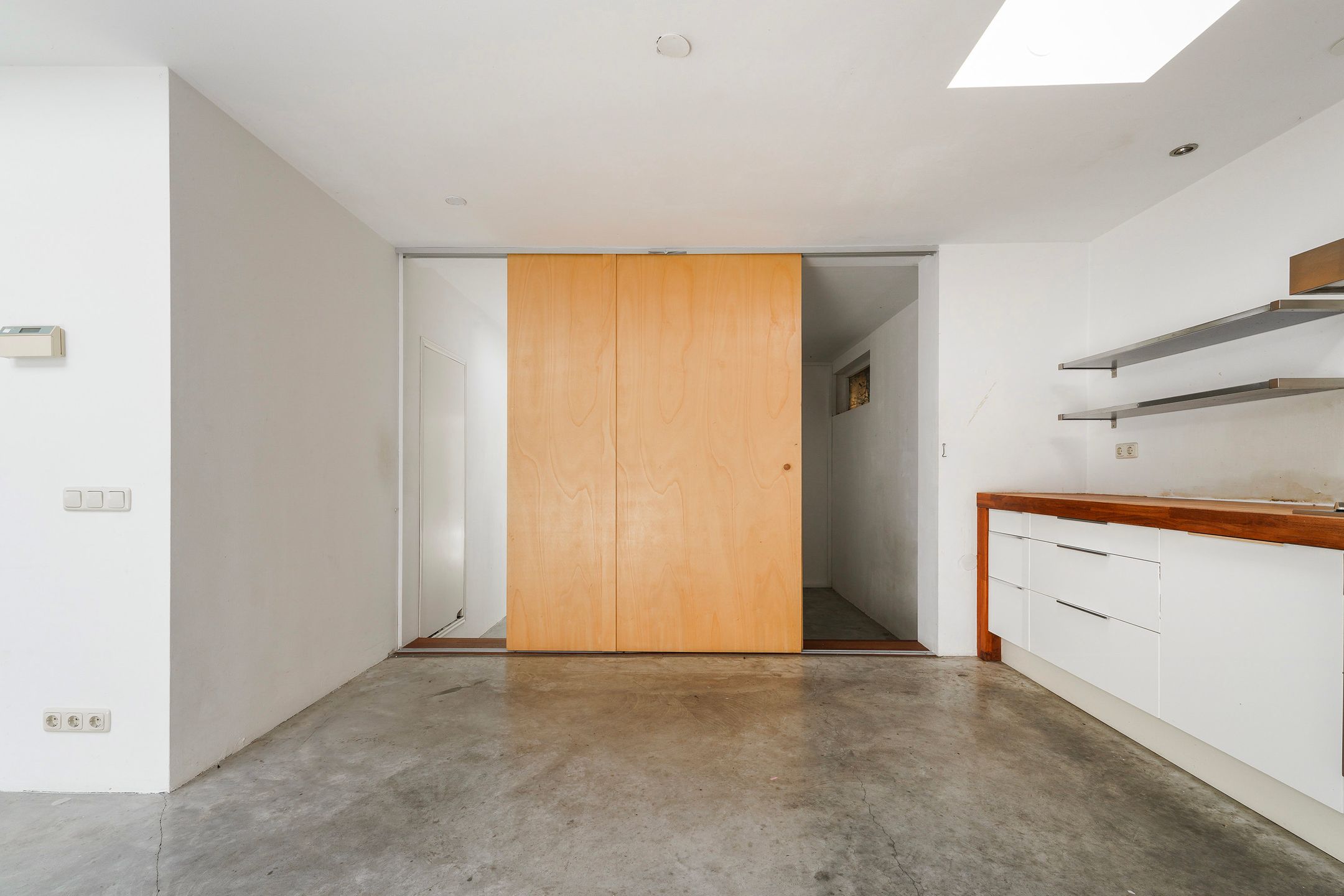 Unieke geschakelde bungalow met riant perceel aan het water in Tilburg — 48
