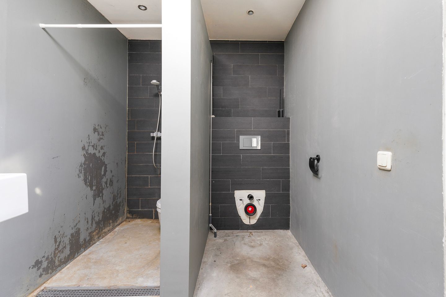 Unieke geschakelde bungalow met riant perceel aan het water in Tilburg — 53