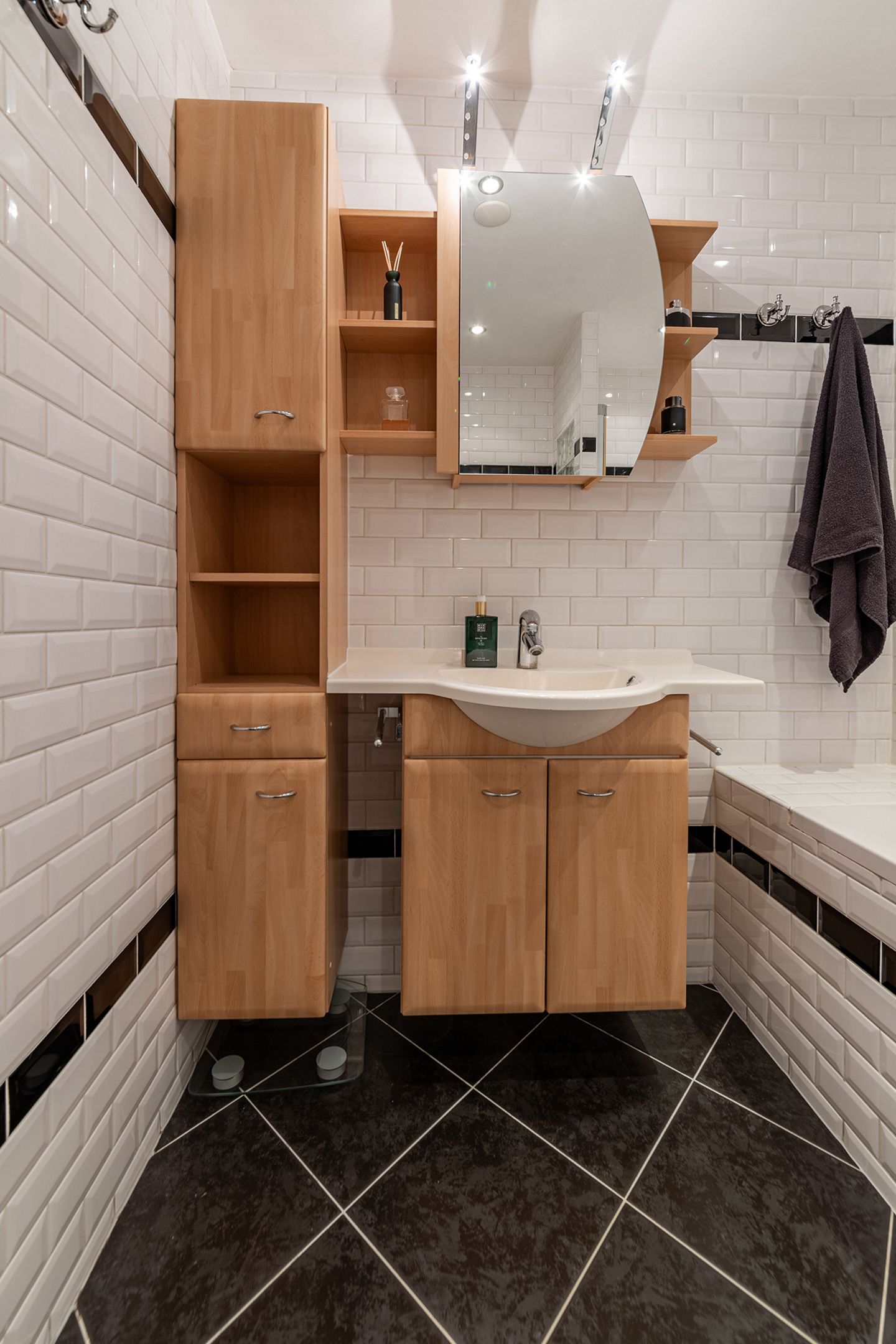 Spacious and well-maintained family home with roof terrace in Nieuw Sloten — 20