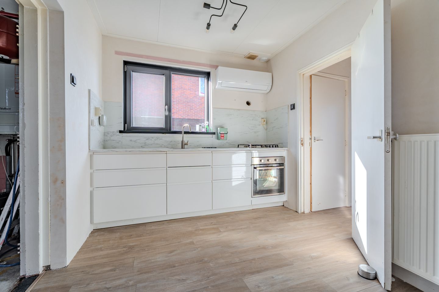 Foto 10 van H.R.Remmersweg 23