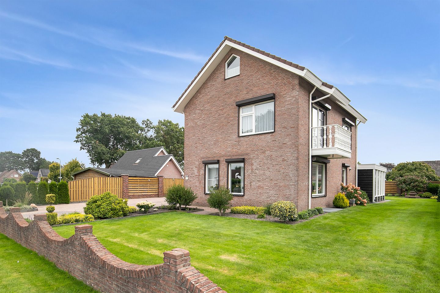 Photo 35 of De Lauden 5