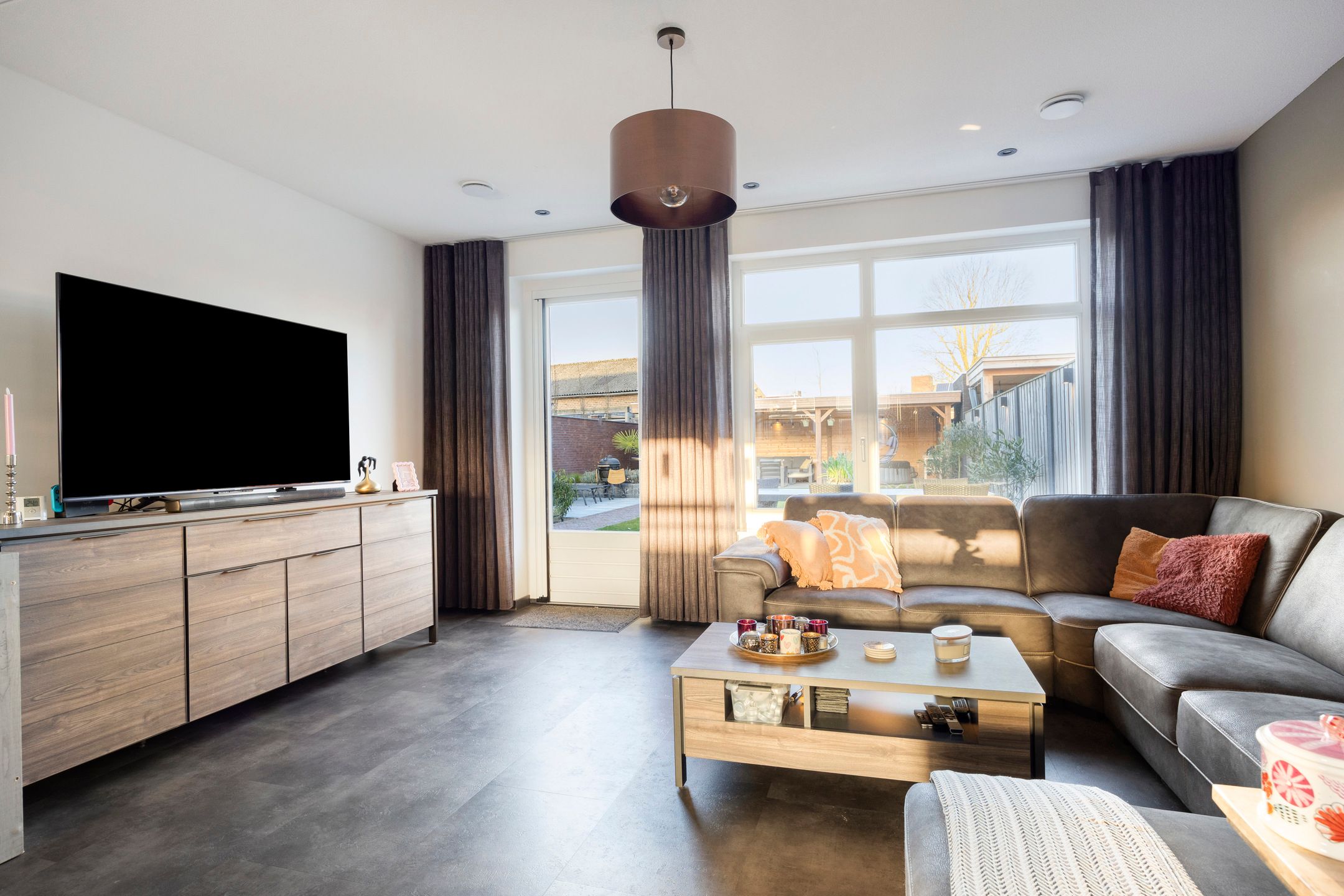 Perfectly Finished and Sustainable Semi-Detached Residence with Garage — 12