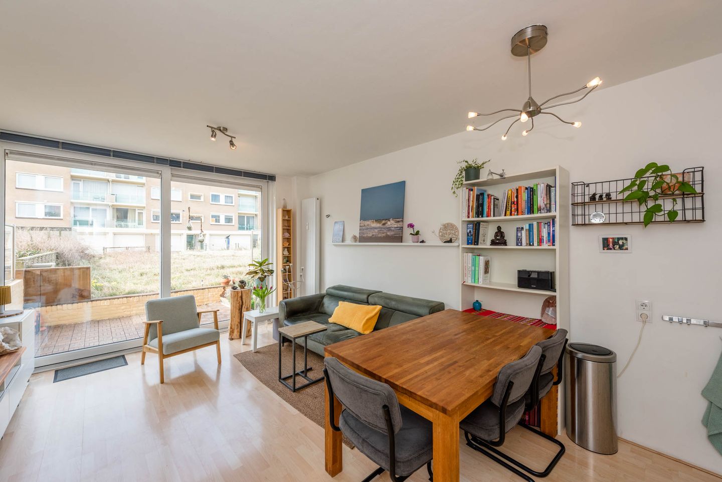 Photo 10 of van Galenstraat 142